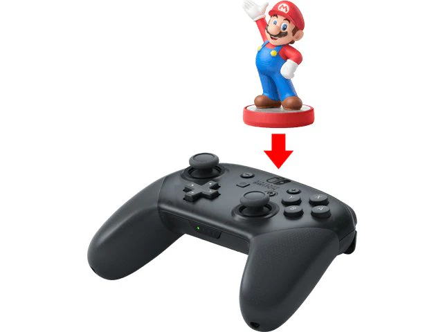 Nintendo Switch Pro Controller - Image 3